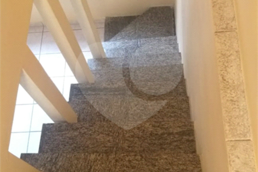 Sobrado à venda com 2 quartos em Santana, São Paulo, SP