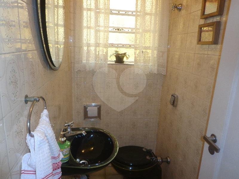 Sobrado à venda com 3 quartos, sendo 2 suítes, em Indianópolis, São Paulo, SP