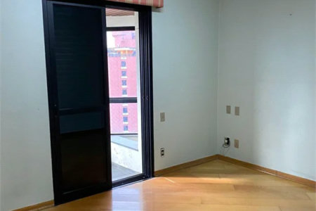 Apartamento à venda com 4 quartos, sendo 3 suítes, em Vila Suzana, São Paulo, SP