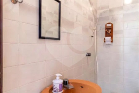 Sobrado à venda com 5 quartos, sendo 4 suítes, em Vila Galvão, Guarulhos, SP