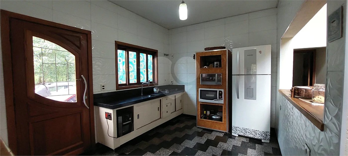 LINDA CHÁCARA A VENDA - CONDOMINIO ALPES D'OURO - BOM JESUS DOS PERDÕES