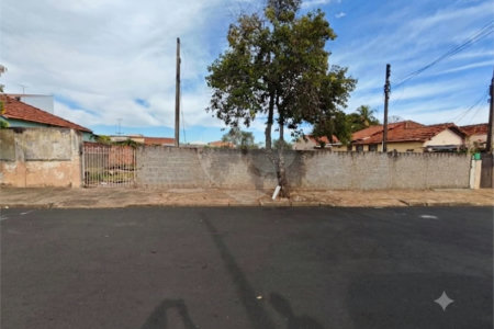 Oportunidade Única na Vila Boa Vista: Terreno Plano de 563m² Totalmente Murado e Pronto para Construir!