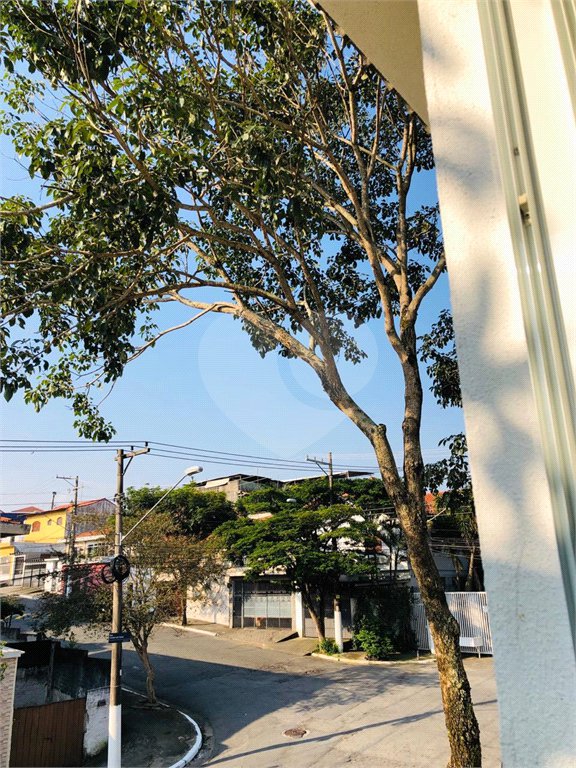 Sobrado à venda com 3 quartos, sendo 1 suíte, em Campo Grande, São Paulo, SP