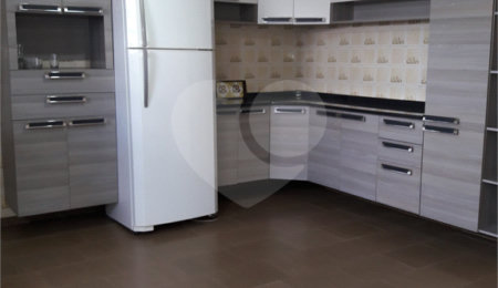 Sobrado à venda com 3 quartos em Piqueri, São Paulo, SP