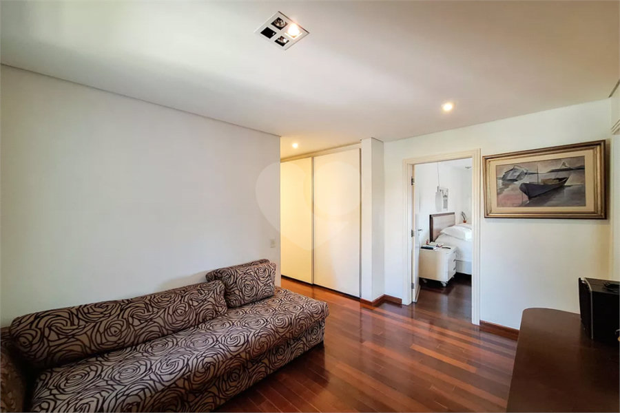 Apartamento à venda com 3 suítes em Santana, São Paulo, SP