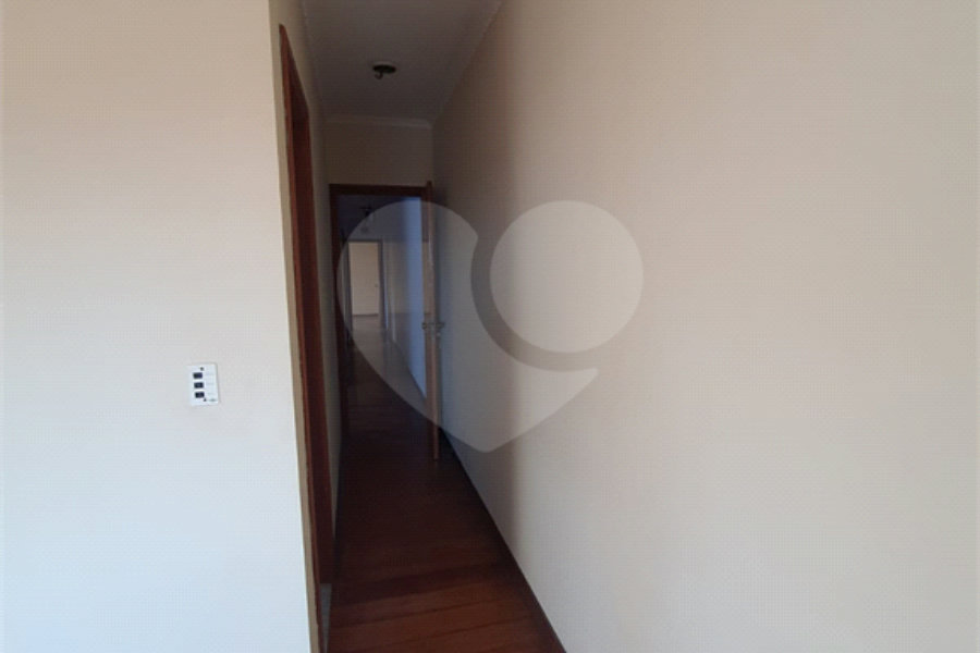 Sobrado à venda com 4 quartos, sendo 1 suíte, em Vila Pereira Barreto, São Paulo, SP