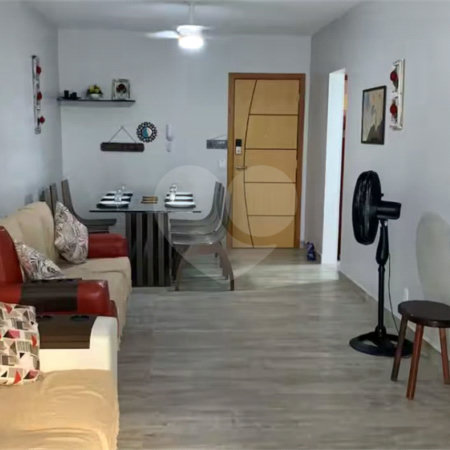 Apartamento à venda com 3 quartos no Centro, Cabo Frio, RJ