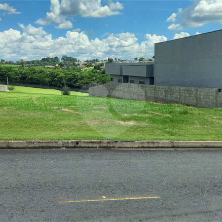 Terreno à venda no condomínio Village Ipanema 2, Araçoiaba da Serra - SP