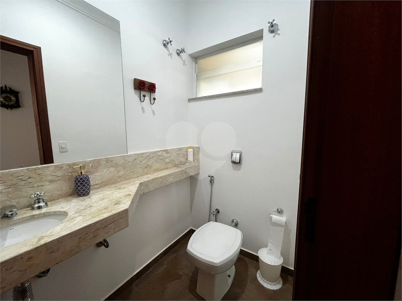 Casa à venda com 4 quartos, sendo 2 suítes,  em Vila São Gonçalo, Itapetininga, SP