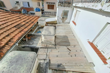 Casa à venda com 3 quartos, sendo 1 suíte, em Vila Constança, São Paulo, SP