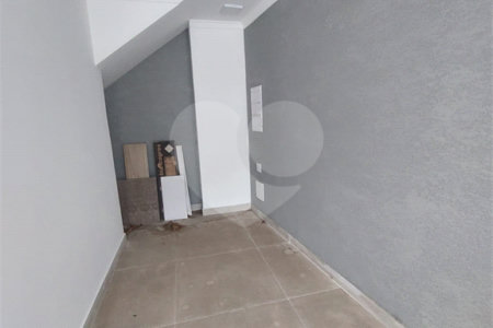 Sobrado à venda com 3 quartos, sendo 1 suíte, em Vila Carrão, São Paulo, SP