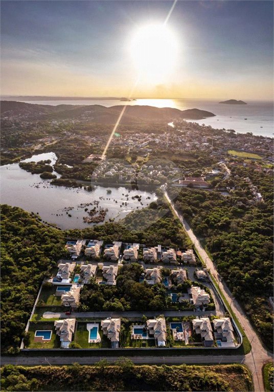 Casa em condomínio à venda com 6 quartos, sendo 4 suítes,  no Centro (mangue), Armação dos Búzios, RJ