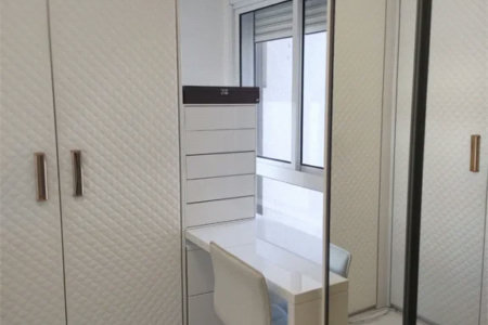 Apartamento à venda com 4 quartos, sendo 2 suítes,  em Pinheiros, São Paulo, SP