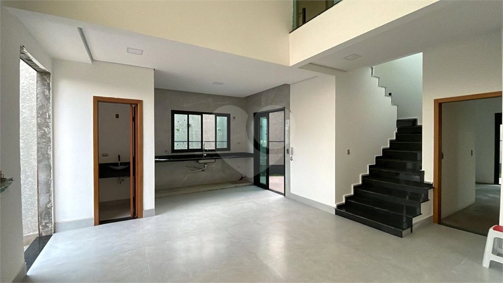 Casa à venda com 3 suítes em Jardim Paulista, Atibaia, SP