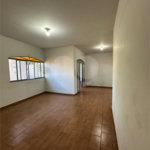 Casa à venda com 4 quartos, sendo 1 suíte,  em Jardim Estoril, Ponta Porã, MS