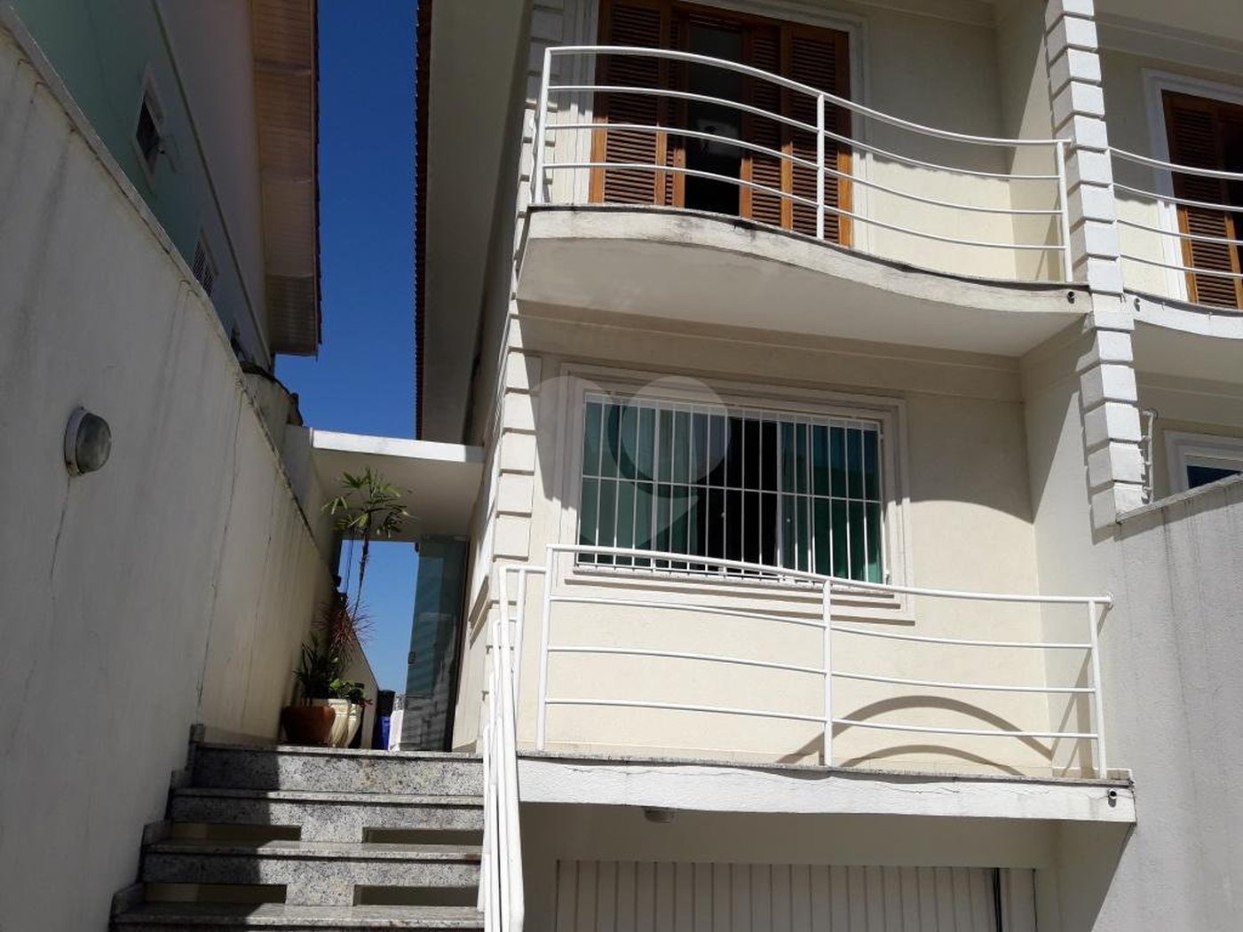 Sobrado à venda com 3 suítes em Vila Irmãos Arnoni, São Paulo, SP