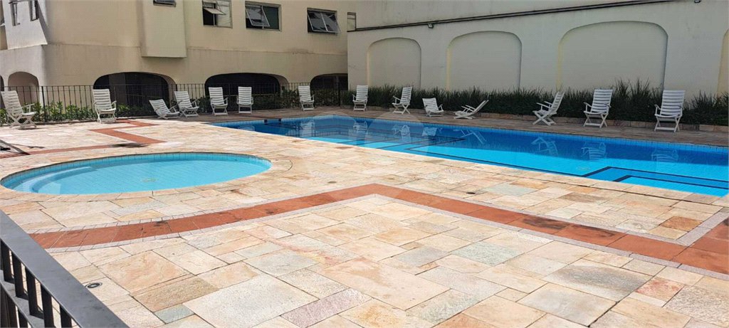 Apartamento à venda com 3 quartos, sendo 1 suíte, em Vila Uberabinha, São Paulo, SP