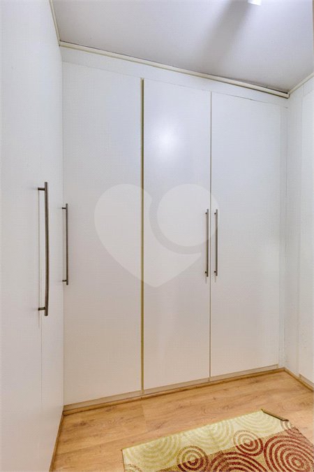 Casa Térrea à venda com 4 quartos, sendo 2 suítes, em Interlagos, São Paulo, SP