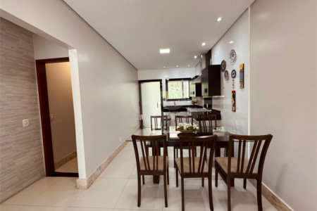 Apartamento para alugar com 1 suíte em Taperapuan, Porto Seguro, BA