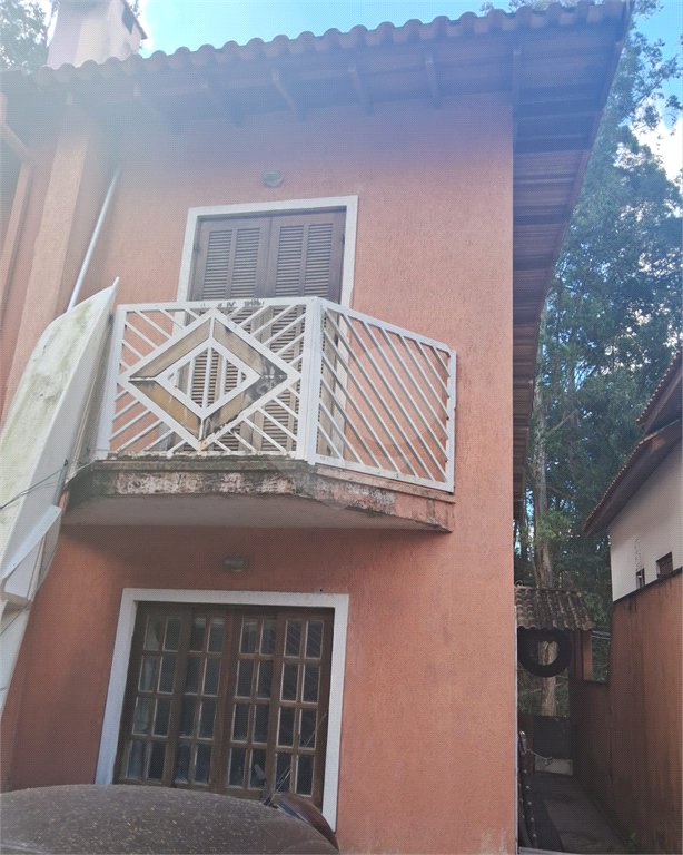 Sobrado à venda com 3 quartos, sendo 2 suítes,  em Paraíso do Morumbi, São Paulo, SP
