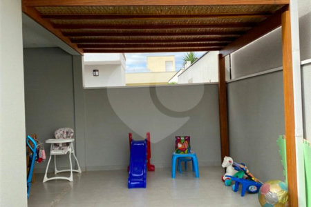Casa à venda com 3 suítes no condomínio Reserva Real, Paulínia - SP