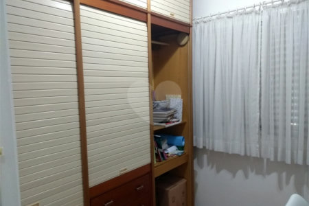 Sobrado à venda com 3 quartos, sendo 2 suítes, em Parque Vitória, São Paulo, SP