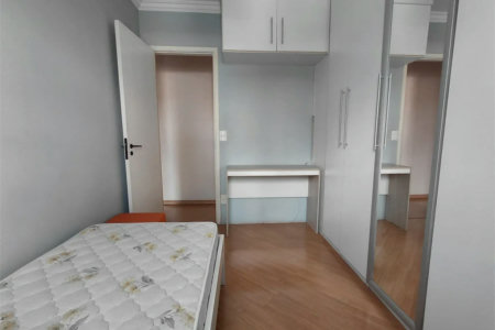 Apartamento à venda com 3 quartos, sendo 1 suíte,  em Vila Romana, São Paulo, SP