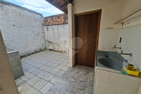Sobrado à venda com 2 quartos em Jardim Bela Vista, São José dos Campos, SP