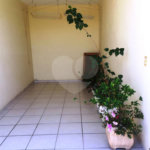 Casa à venda com 3 quartos, sendo 1 suíte, no condomínio Coelho III, São Paulo - SP