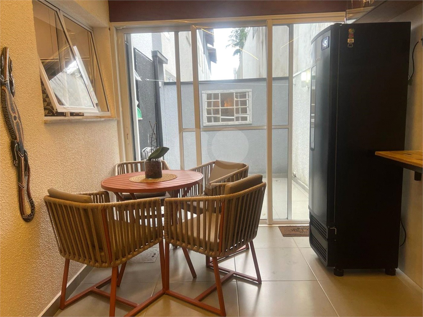 Casa à venda com 4 quartos, sendo 3 suítes,  no condomínio Residencial Toscana, Mogi das Cruzes - SP