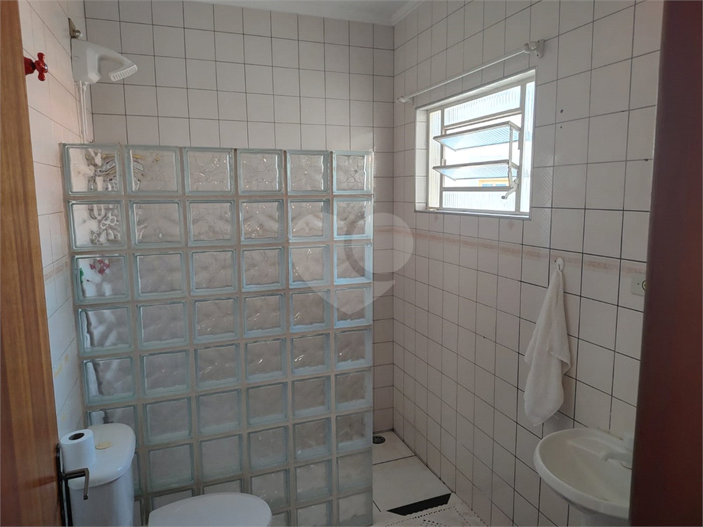 Casa para alugar com 3 quartos, sendo 1 suíte, em Jardim do Lago, Atibaia, SP