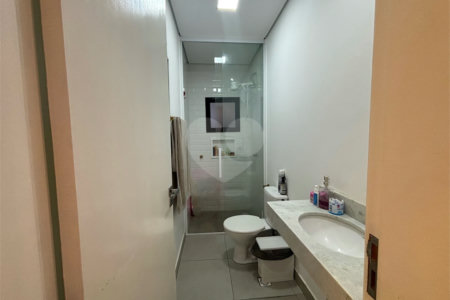 Casa à venda com 3 quartos, sendo 1 suíte, no condomínio Jardim, Sorocaba - SP