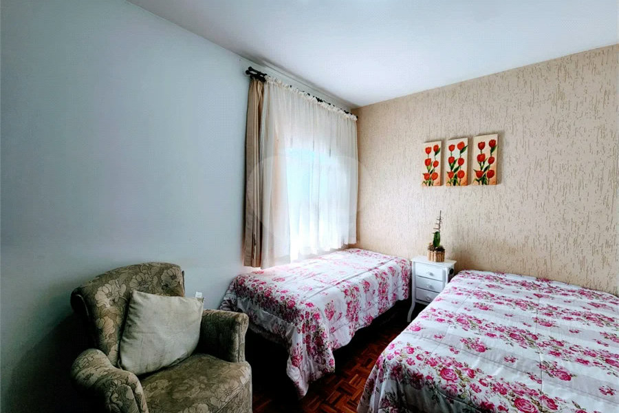 Sobrado à venda com 3 quartos, sendo 1 suíte, em Horto, São Paulo, SP
