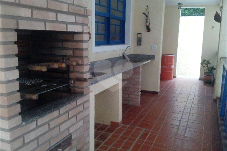 Casa à venda ou para alugar com 3 suítes no condomínio Parque Imperial da Cantareira, Mairiporã - SP