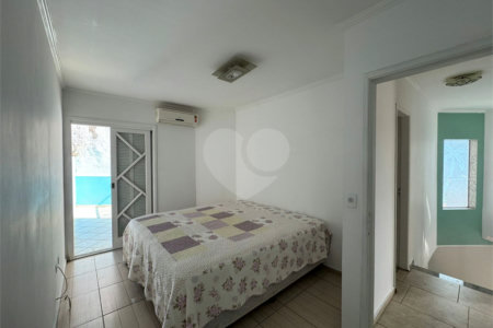 Casa à venda com 3 quartos, sendo 1 suíte,  em Vila Rosália, Guarulhos, SP