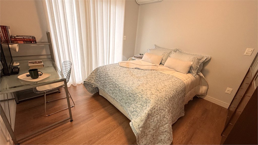 Casa à venda com 3 suítes no condomínio Jardim Residencial Dona Maria José, Indaiatuba - SP