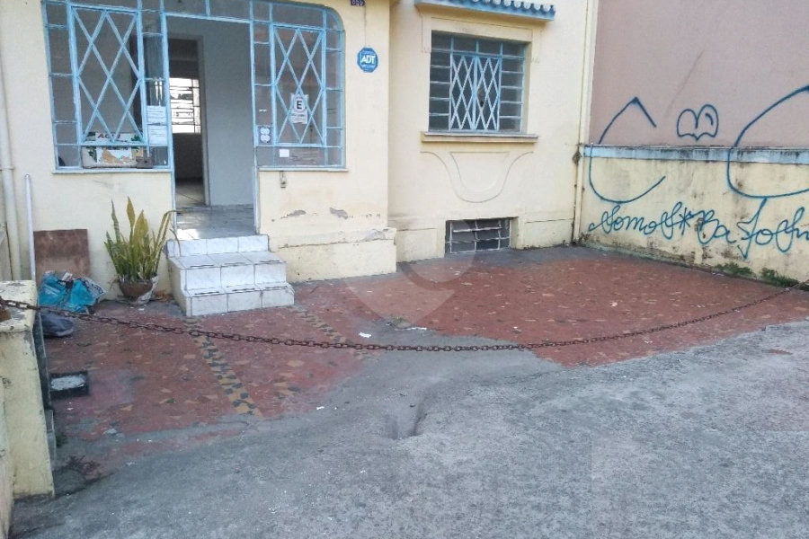 Prédio inteiro à venda em Santana, São Paulo, SP