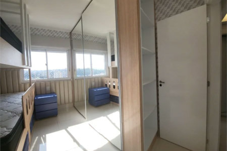 Apartamento à venda com 3 quartos, sendo 1 suíte,  em Jardim Vazani, São Paulo, SP