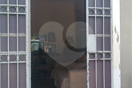 Casa à venda com 4 quartos em Santíssimo, Rio de Janeiro, RJ