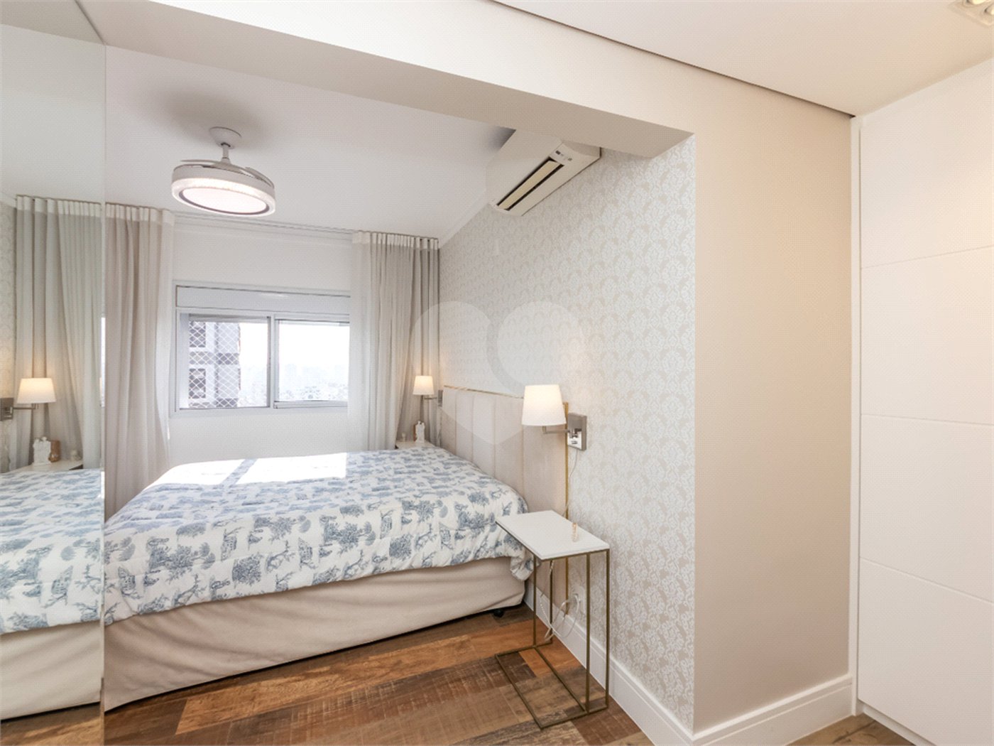 Apartamento à venda com 4 quartos, sendo 3 suítes, em Brooklin Paulista, São Paulo, SP