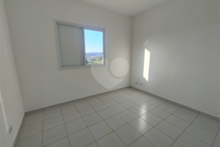 Apartamento para alugar com 2 quartos em Jardim das Palmeiras, Atibaia, SP