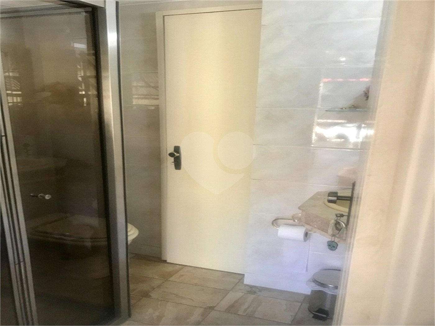 Sobrado à venda com 4 quartos, sendo 1 suíte, em Vila Gustavo, São Paulo, SP