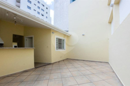 Casa à venda com 4 quartos em Santana, São Paulo, SP