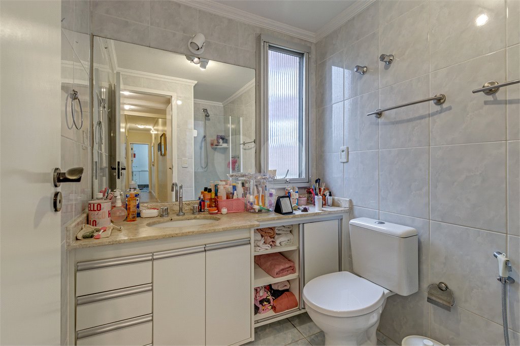 Apartamento à venda com 4 quartos, sendo 2 suítes, em Jardim Marajoara, São Paulo, SP