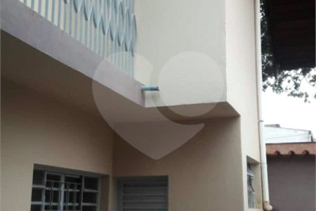 Casa à venda com 4 quartos, sendo 1 suíte, em Vila Santa Terezinha, Várzea Paulista, SP
