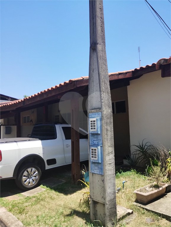 Casa à venda com 4 quartos, sendo 2 suítes,  no condomínio Villagio Colinas do Sol, Sorocaba - SP