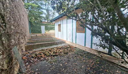 Casa à venda com 2 quartos no Centro, Alambari, SP