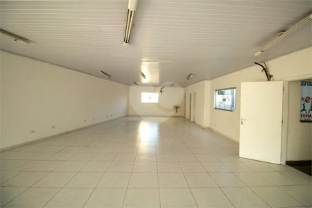 Salão Comercial para alugar no Centro, São Roque, SP