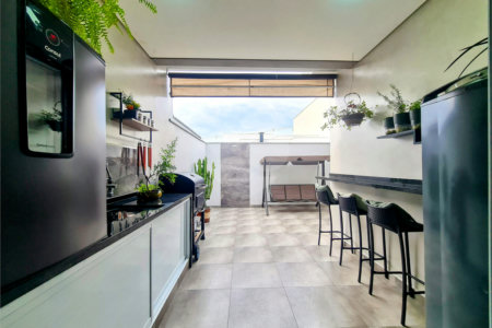 Casa à venda com 3 quartos, sendo 1 suíte, no condomínio Horto Florestal Iii, Sorocaba - SP