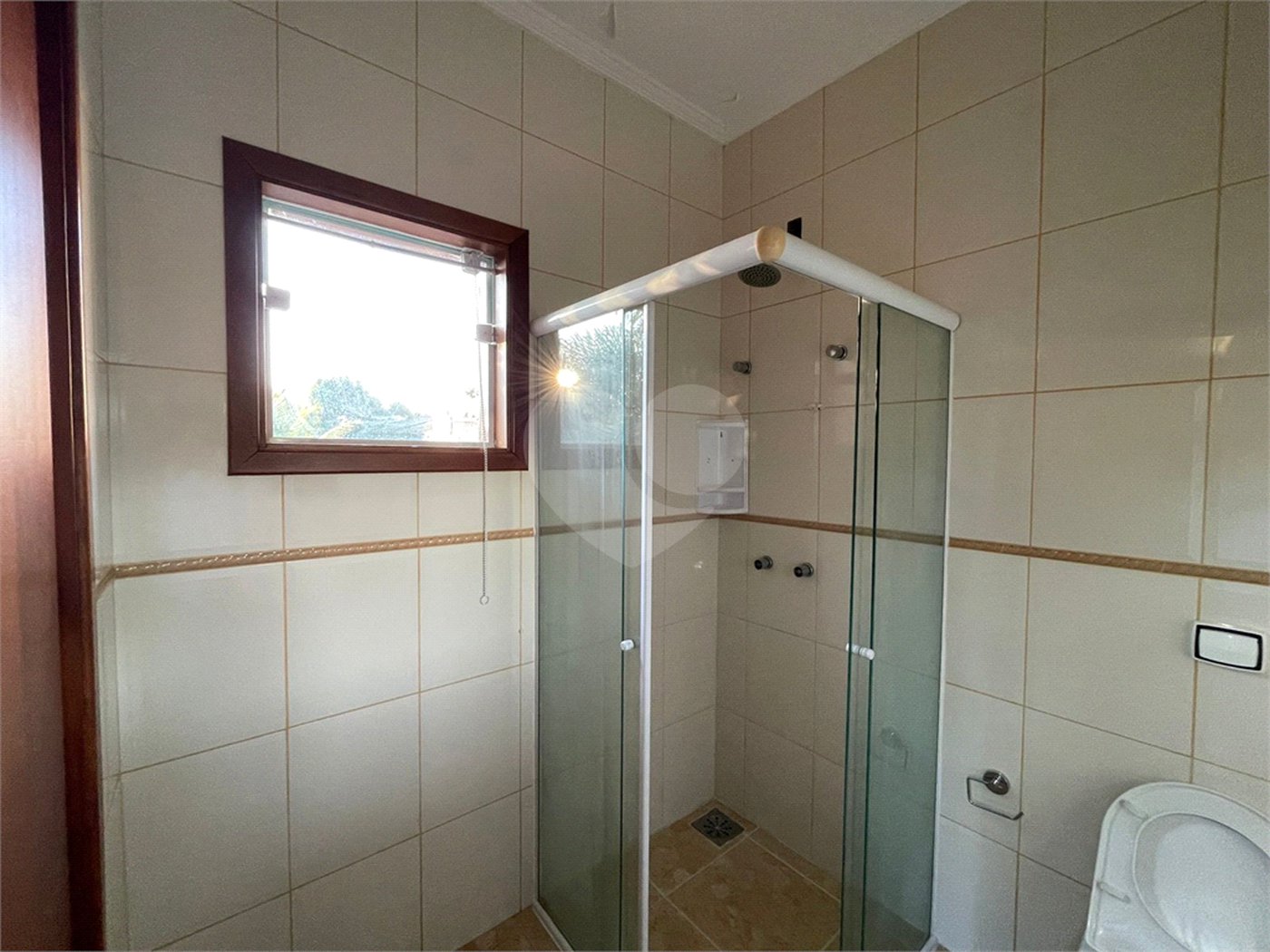 Casa para alugar com 3 suítes no condomínio Bosque de Grevilea, Vinhedo - SP